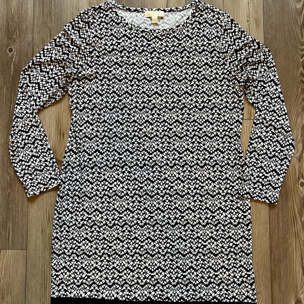 Michael Kors Black and White Long Sleeve Dress